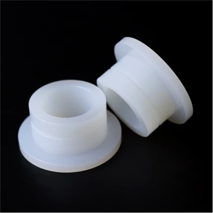 Boccole in nylon PA6 con lavorazione CNC